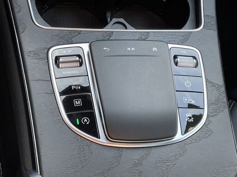 Certified 2022 Mercedes-Benz GLC 300 4MATIC image 36