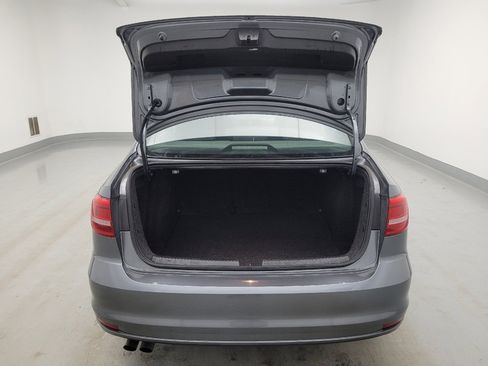 Used 2015 Volkswagen Jetta S FWD image 29