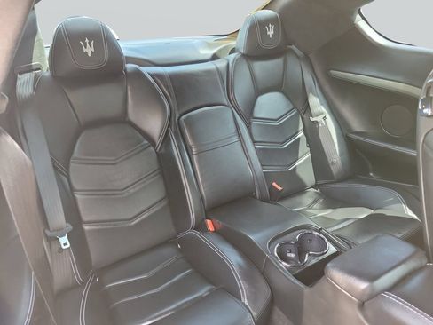 Used 2013 Maserati GranTurismo Sport RWD image 34