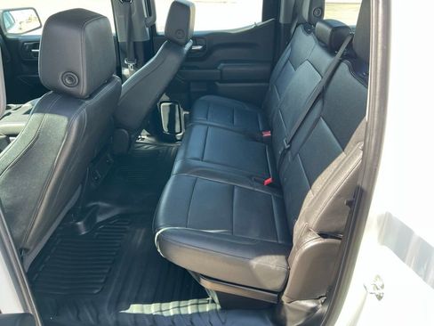 Used 2025 Chevrolet Silverado 1500 W/T image 17