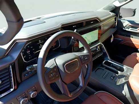 New 2026 GMC Sierra 2500 Denali Ultimate w/ Max Trailering Package image 8