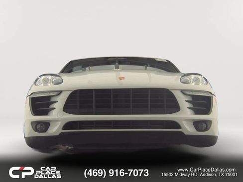 Used 2018 Porsche Macan Sport Edition AWD/4WD image 4
