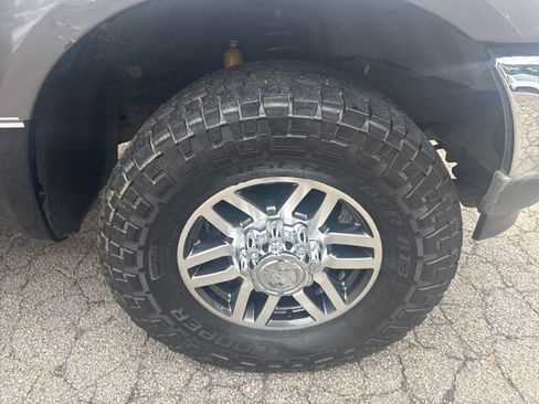 Used 2004 Ford F350 Lariat image 31