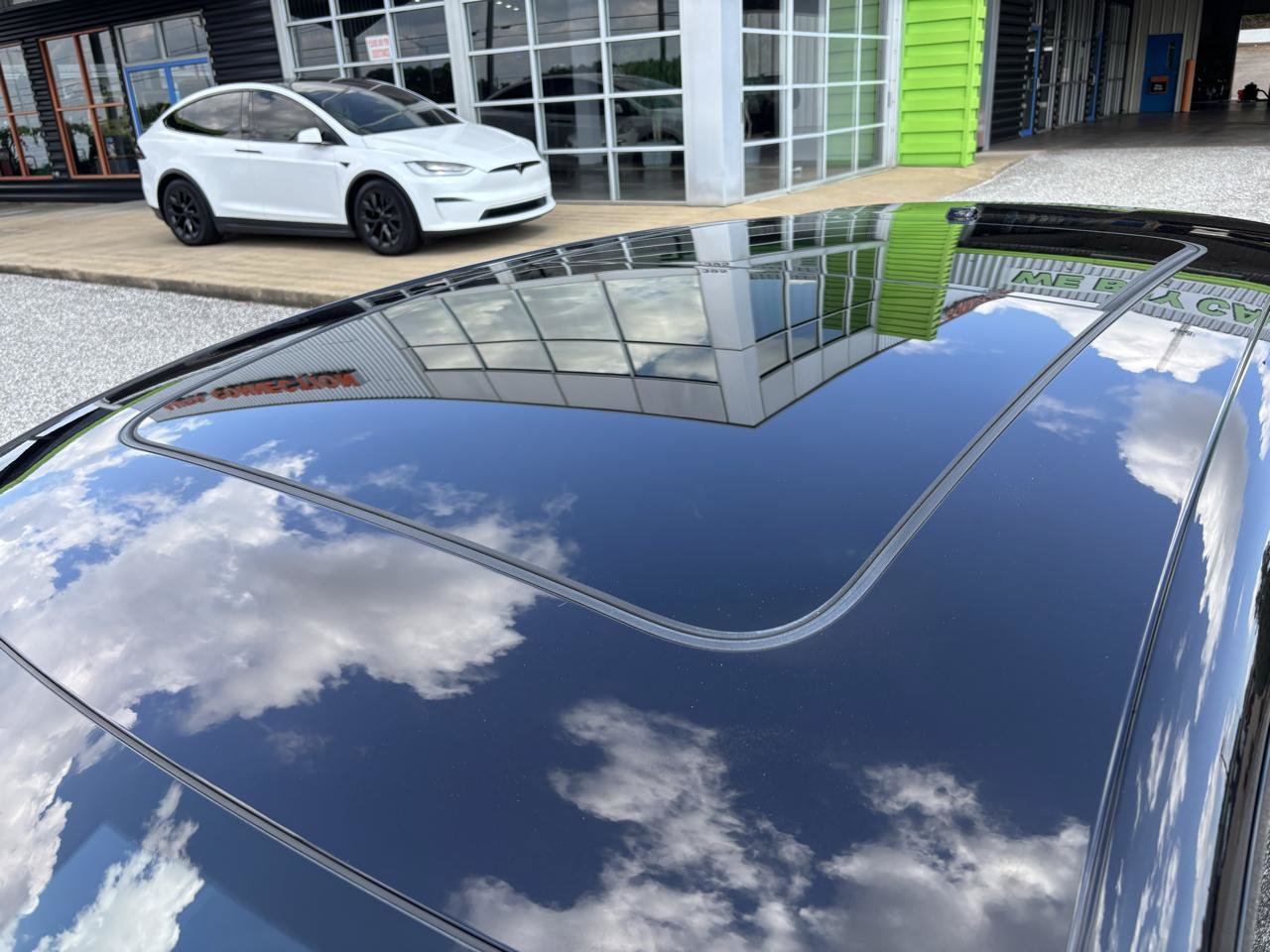 Used 2023 Porsche Macan S AWD/4WD image 30