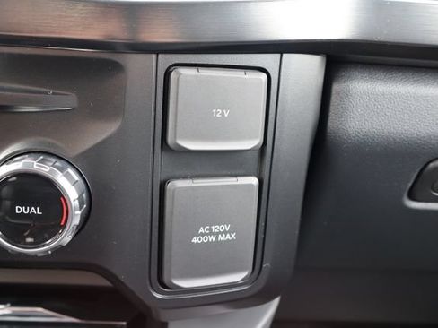 Used 2026 Ford F250 Lariat AWD/4WD image 33
