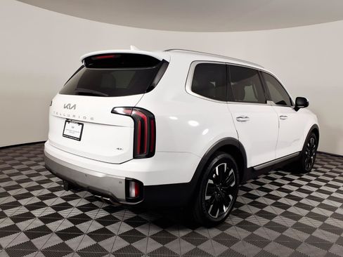 Used 2024 Kia Telluride SX Prestige AWD/4WD image 4
