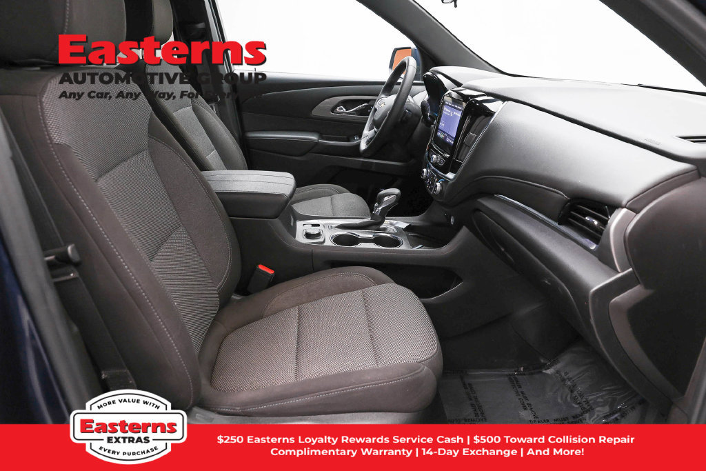 Used 2023 Chevrolet Traverse LT AWD/4WD image 24