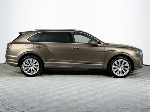 New 2026 Bentley Bentayga Extended Wheelbase image 4