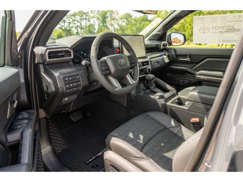 New 2026 Toyota Tacoma TRD Off-Road AWD/4WD image 10