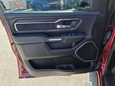Used 2023 RAM 1500 Laramie AWD/4WD image 21