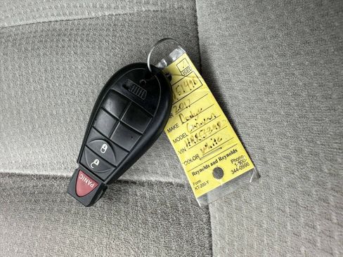 Used 2017 Dodge Grand Caravan SE w/ Power Window Group FWD image 34