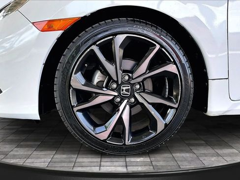 Used 2019 Honda Civic Sport image 30