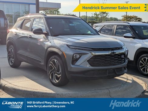 New 2026 Chevrolet TrailBlazer RS w/ Convenience Package FWD image 1