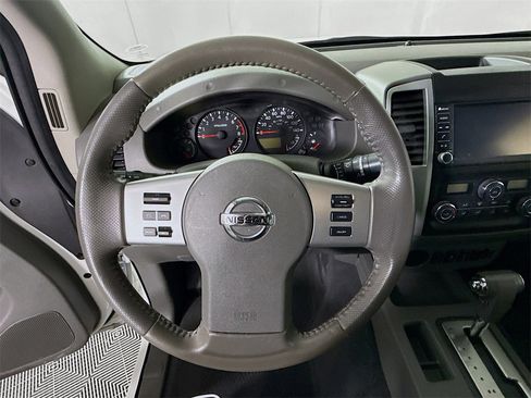 Certified 2019 Nissan Frontier SV w/ Value Truck Package image 22