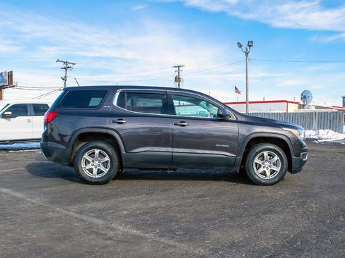 Used 2019 GMC Acadia SLE image 3