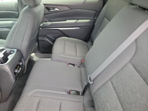 Used 2024 Chevrolet Traverse LS w/ Midnight/Sport Edition FWD image 10