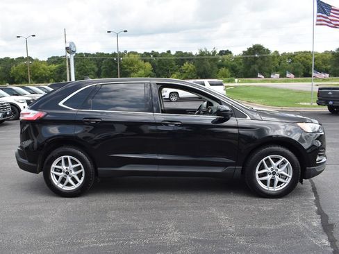 Certified 2024 Ford Edge SEL w/ Convenience Package AWD/4WD image 12
