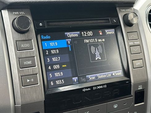 Used 2018 Toyota Tundra SR5 image 19