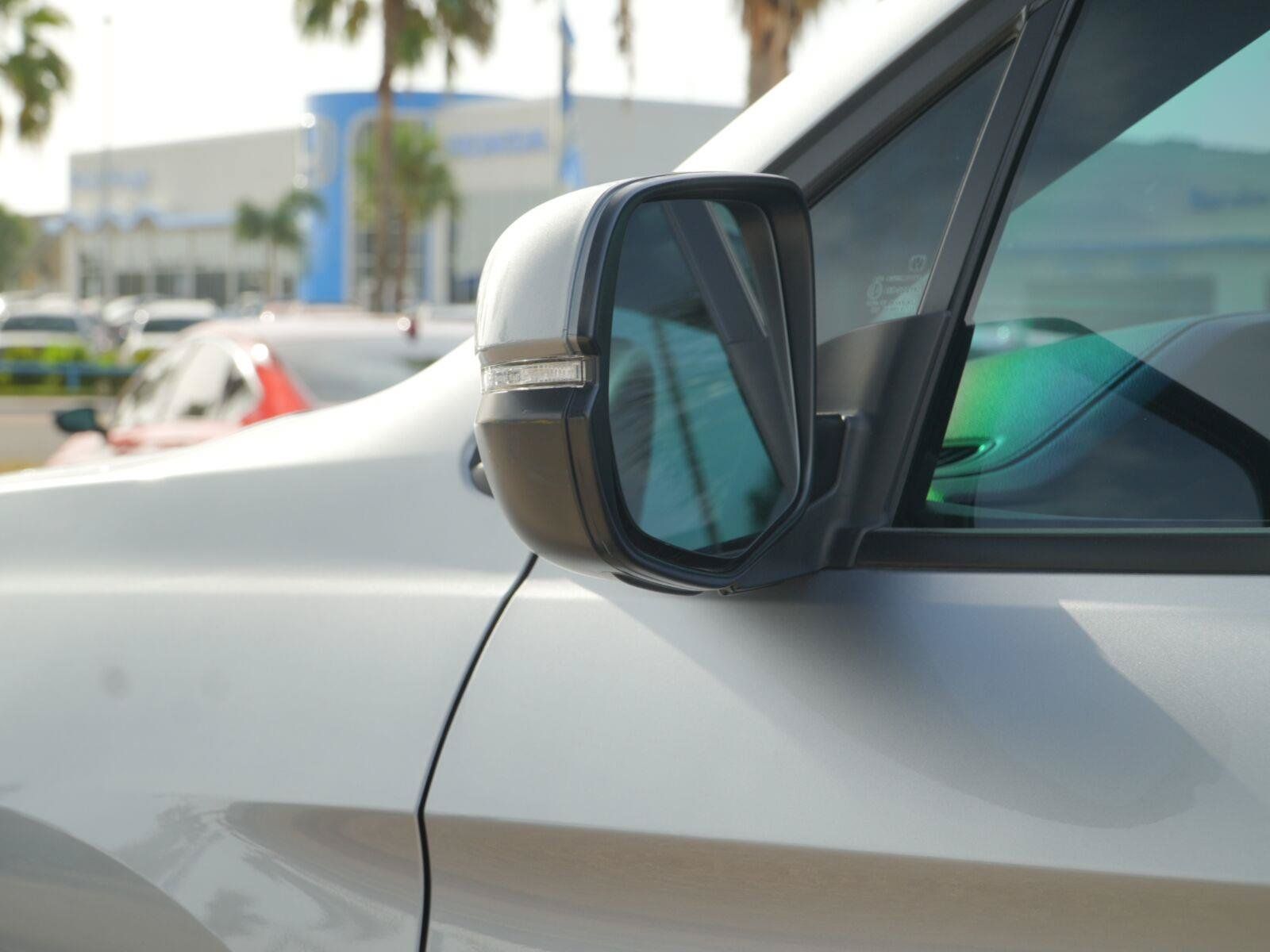 Used 2023 Honda Passport EX-L image 16