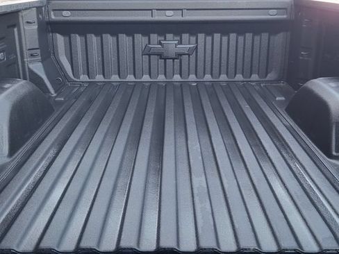 Used 2024 Chevrolet Silverado 1500 RST w/ Z71 Off-Road Package AWD/4WD image 25