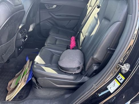 Used 2019 Audi Q7 3.0T Prestige image 9