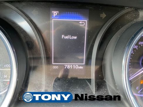 Used 2019 Toyota Camry LE FWD image 15