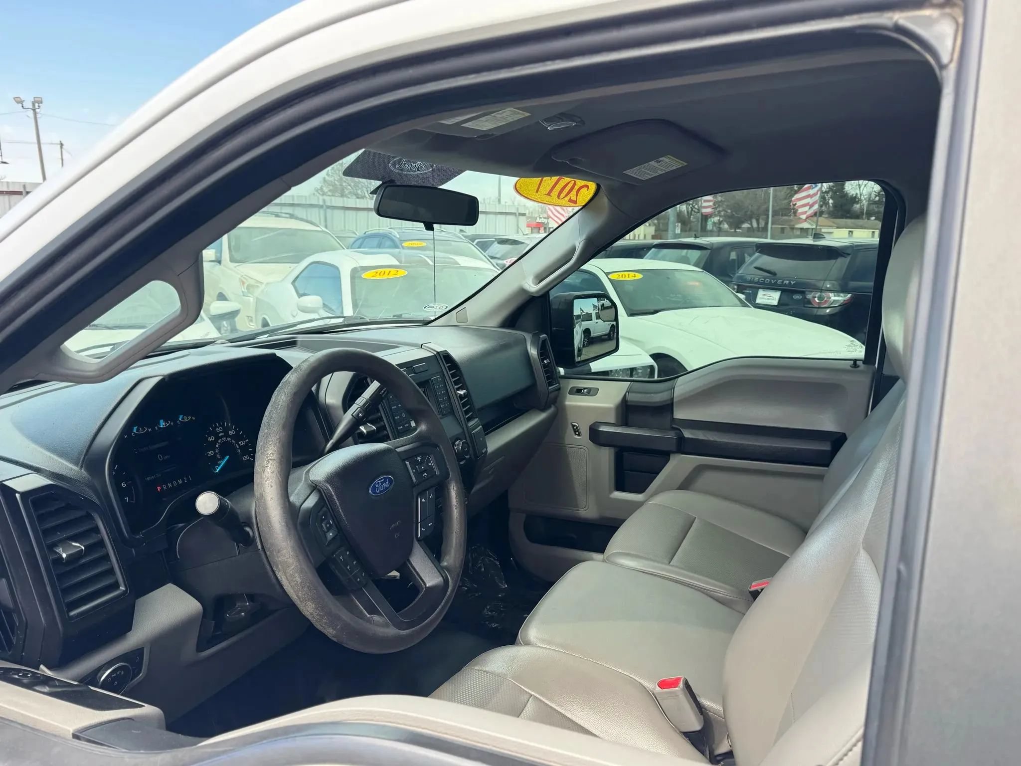 Used 2017 Ford F150 XL w/ Equipment Group 101A Mid AWD/4WD image 14