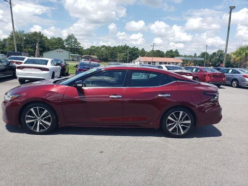 Used 2020 Nissan Maxima 3.5 SL w/ Floor Mat Group image 2