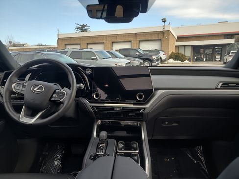 Used 2025 Lexus TX 350 AWD w/ Technology Package image 19