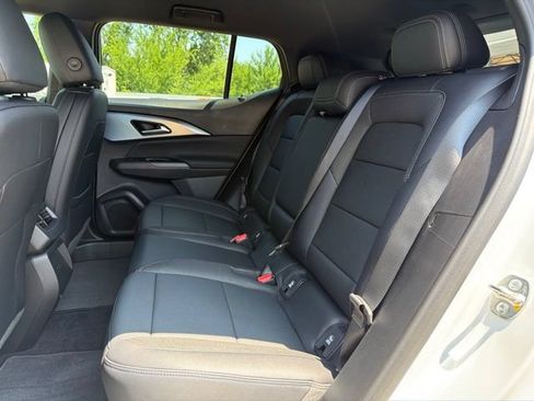 New 2026 Chevrolet Equinox EV LT FWD image 11