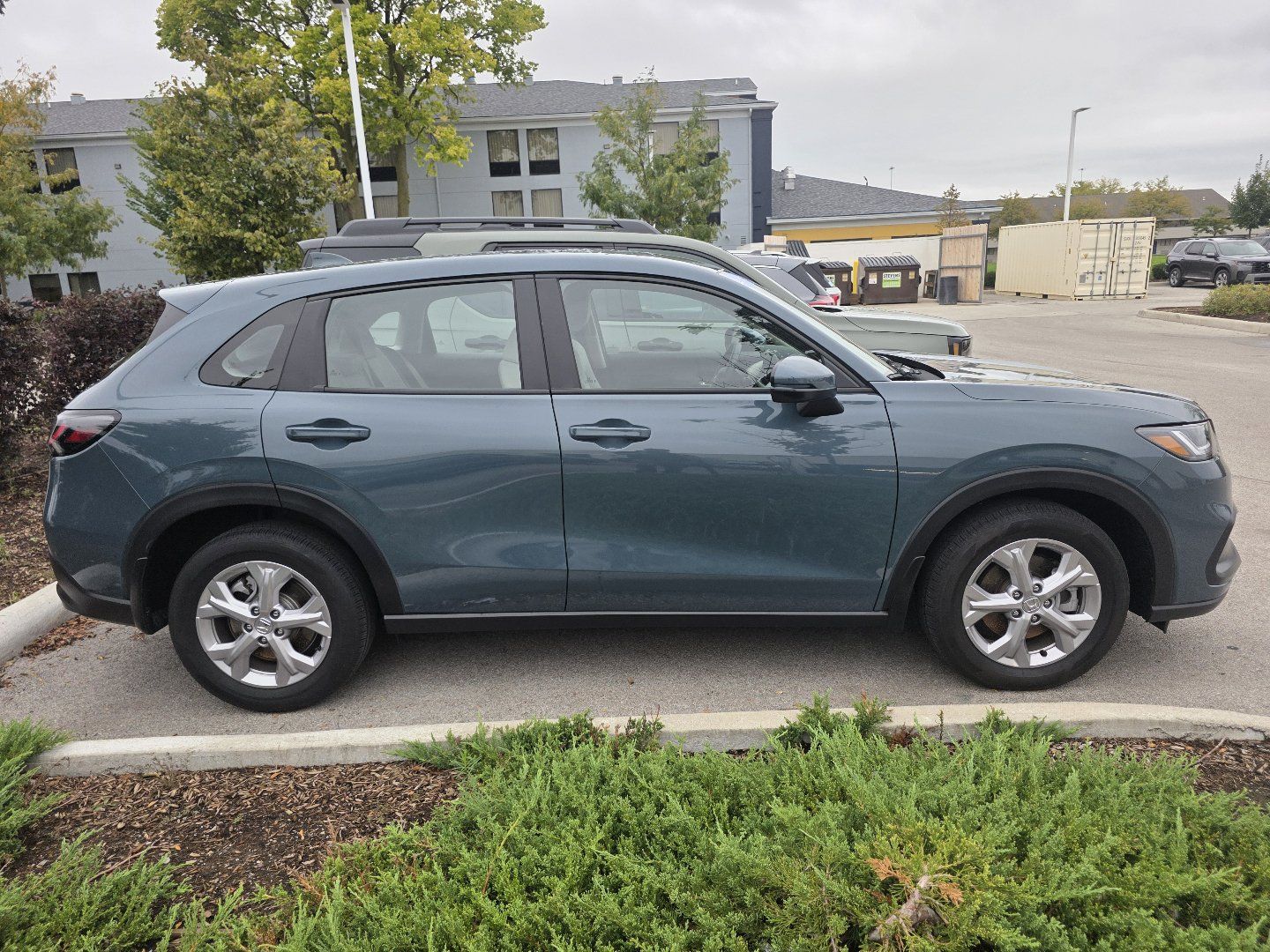 Certified 2024 Honda HR-V LX image 6