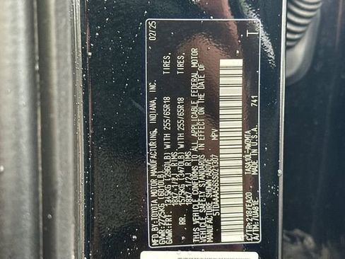 Certified 2025 Toyota Grand Highlander FWD image 36