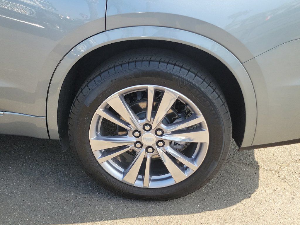 Certified 2023 Cadillac XT6 Premium Luxury FWD image 33