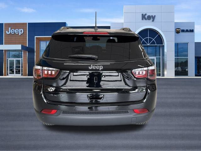 New 2026 Jeep Compass Limited w/ Sun, Sound & Navigation Group AWD/4WD image 7