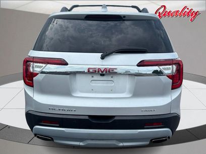 Used 2020 GMC Acadia SLT w/ Driver Alert Package II