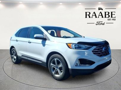 Used 2021 Ford Edge SEL w/ Convenience Package