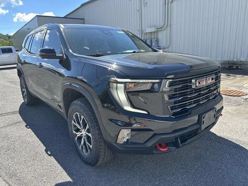 Used 2025 GMC Acadia AT4 w/ Luxury Package AWD/4WD image 11