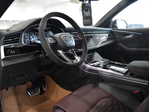 New 2026 Audi RS Q8 performance image 14