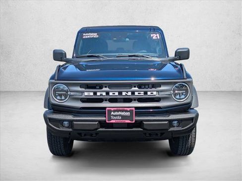 Used 2021 Ford Bronco 4-Door image 2