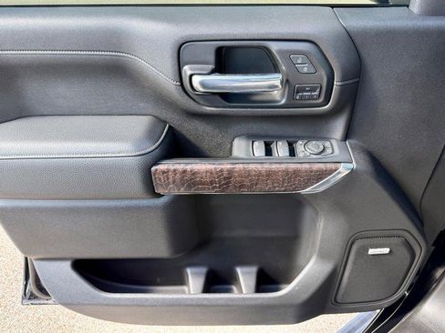 Used 2023 GMC Sierra 2500 Denali image 27