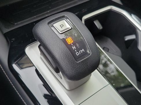 Used 2026 Mitsubishi Outlander ES FWD image 34