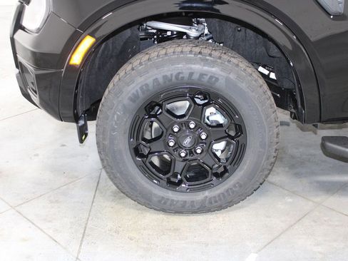 New 2025 Ford Ranger XLT w/ Equipment Group 301A High image 31
