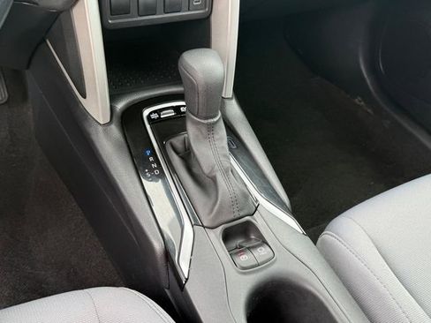 Used 2025 Toyota Corolla Cross AWD Hybrid image 20