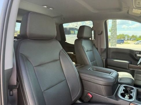 Used 2021 GMC Sierra 1500 SLT w/ SLT Premium Plus Package AWD/4WD image 13