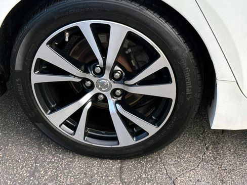 Used 2018 Nissan Maxima 3.5 SL image 8