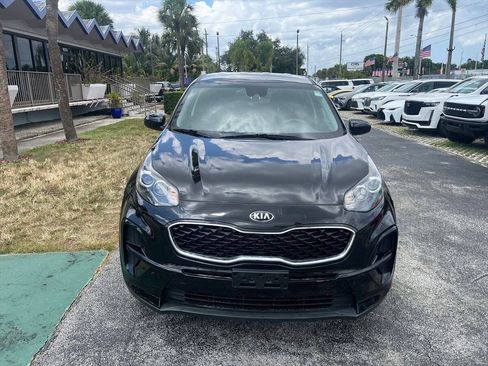 Used 2021 Kia Sportage LX FWD image 3