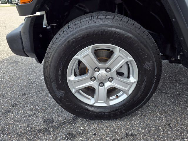 Used 2020 Jeep Wrangler Unlimited Sport S AWD/4WD image 27