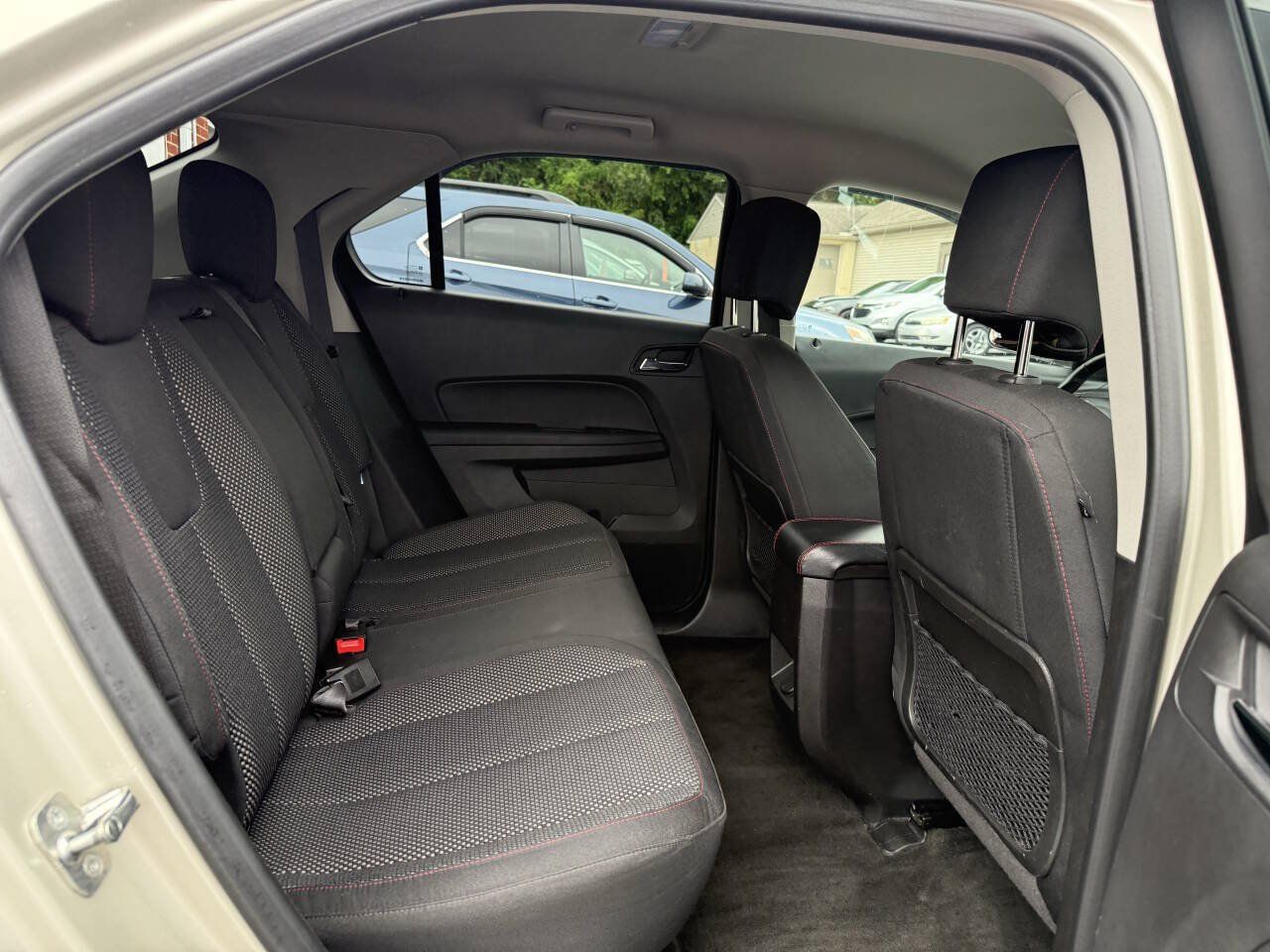 Used 2014 Chevrolet Equinox LT w/ Driver Convenience Package AWD/4WD image 18