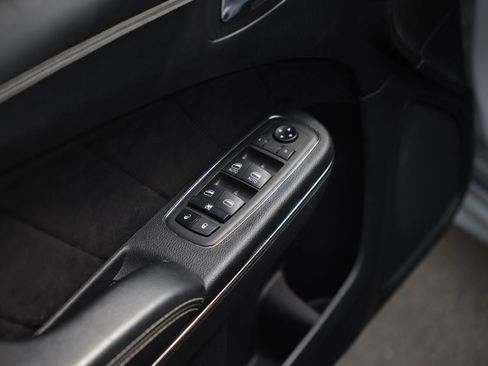 Used 2021 Dodge Charger SRT Hellcat image 11