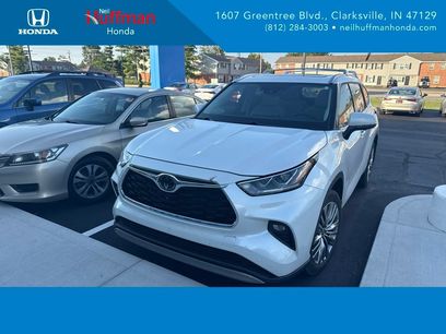 Used 2024 Toyota Highlander Platinum